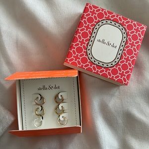 Stella & Dot Essential Mini Hoop Set